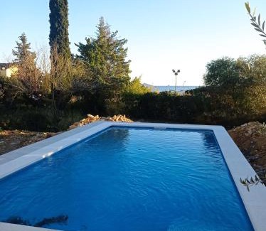 Torredembarra House | Oceanfront Casa de la Playa: Family-Friendly Retreat
