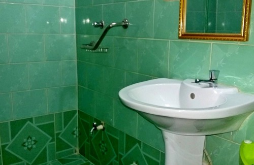 Cienfuegos Bed & Breakfast | Discover Casa De Las Banderas: Guest Rated 9.8, Spa & More