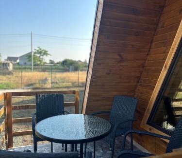 Corbu House | Child-Friendly Retreat at Casa de lemn 2, Tip A - Rated 9.7