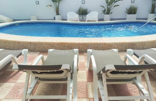 Quesada Villa | Casa de Limón: Pet-Friendly Oasis with Oceanfront Views