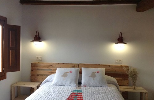 Villambistia House | Inviting Casa de los Deseos: Spa, Breakfast & Family Friendly