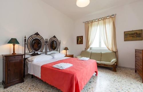 Ceraso House | Casa De Luca: Family-Friendly Apartment in Ceraso Center