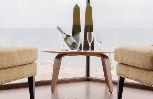 Pelluhue House | Oceanfront Escape at Casa de Lujo in Buchupureo