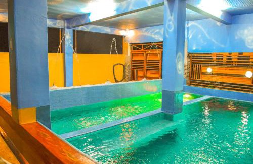 Cabuyao House | Casa de Madera The Wooden House Staycation Transient and Private Resort