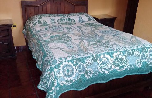 Del Cerrillo House | Family-Friendly Getaway at Casa de Carmelita: Rated 9/10