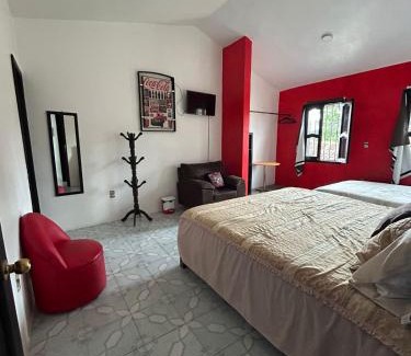 De Guadalupe House | Family-Friendly Getaway at Casa De Liz - Rated 9/10