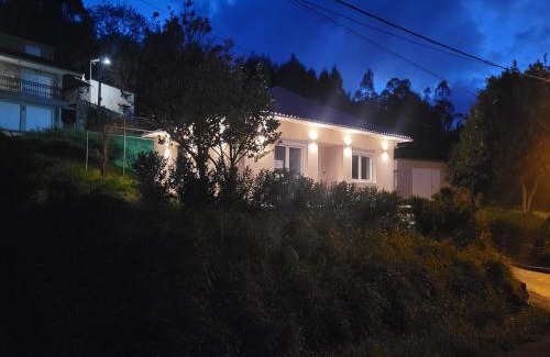 Cabana de Bergantinos House | Discover CASA DE NUNA: 4-Star Child-Friendly Retreat