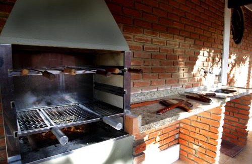 Regiao Visconde de Maua House | Discover Casa de Penedo: Family-Friendly & Pet Welcoming