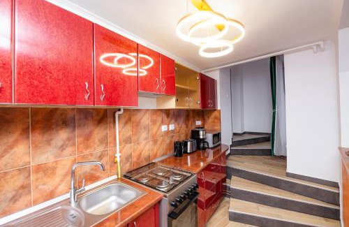 Alba Iulia Apartment | Kid-Friendly Getaway at Casa de pe Colt - Rated 9.7/10