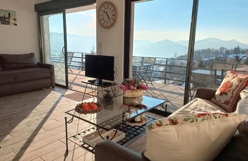 Colibita House | Discover Casa de pe Stâncā: Pet-Friendly Retreat Awaits