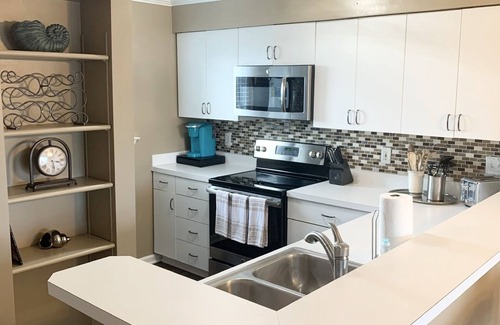 Manteo Condo | Discover Casa De Pearl: A Pirate's Cove Family Retreat