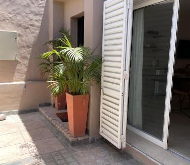 La Rioja Bed & Breakfast | Central Casa de Piedra: Family-Friendly with 9.4 Rating