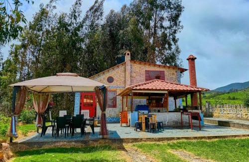 Choconta House | Pet-Friendly Retreat at CASA DE PIEDRA EL ZAPATO - 9.8/10