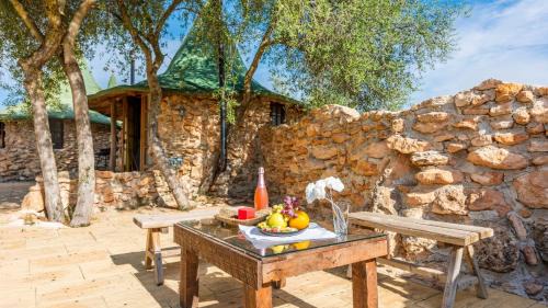 Puente Genil House | Relaxing Retreat at Casa de Piedra, La Laguna de Tiscar