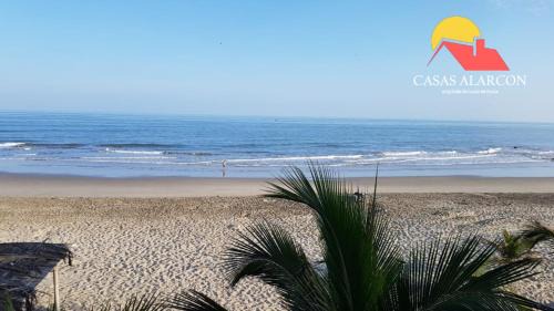 Cardalito House | Pet-Friendly Casa de Playa Alarcon with Private Beach Access