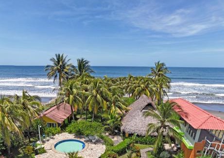 Jucuaran House | Pet-Friendly Casa de Playa Bosque de Mangle with Ocean Views