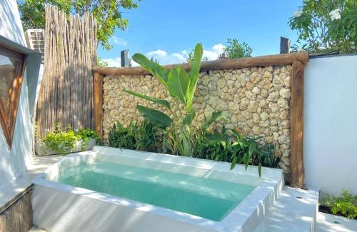 Tierra Bomba Island Hotel | Casa de playa Kommox Beach