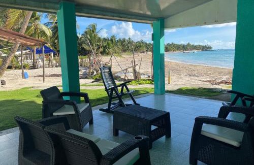 San Luis House | Experience Casa de Playa Rocky Cay Bay's Private Beach Bliss