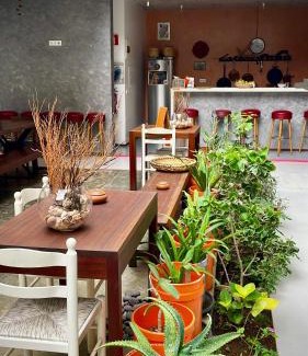 Mindelo House | Discover Casa de Poço Guest House: Oceanview Bliss Awaits