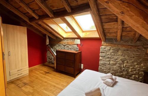 Bourg-Madame House | Welcoming Casa de Poble: Pet-Friendly Retreat with Spa