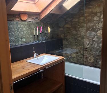 Bourg-Madame House | Welcoming Casa de Poble: Pet-Friendly Retreat with Spa