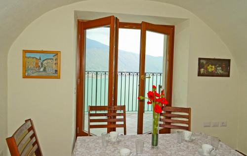 Pieve House | Exclusive Lake View at Casa De Pol: Child-Friendly Retreat