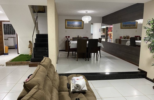 Barra Nova House | Cozy Casa de Praia Beira Mar with Oceanfront Pool Access