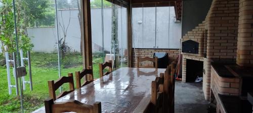 Quinta do Guarau House | Discover Casa de Praia Guarau: Ocean View & Pet Friendly