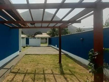 Marica House | Pet Friendly Ocean View at Casa de Praia Itaipuaçu