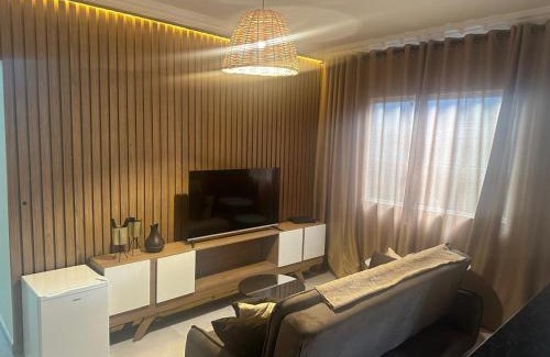 Itanhaem House | Pet-Friendly Casa de Praia Olonan Beach with Ocean Views