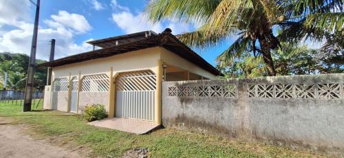 Mamoa House | Pet-Friendly Casa de Praia with Oceanfront Views