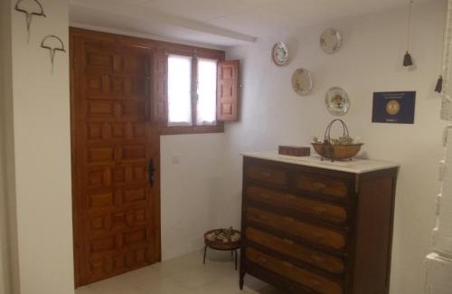 Godall House | Family-Friendly Casa de pueblo Godall with Pool & 8.8 Rating