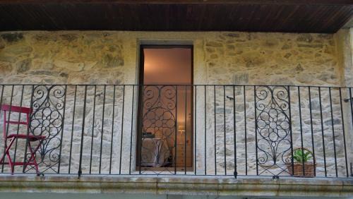 Outes House | Inviting Stay at Casa de Ribadafonte with Ocean Views