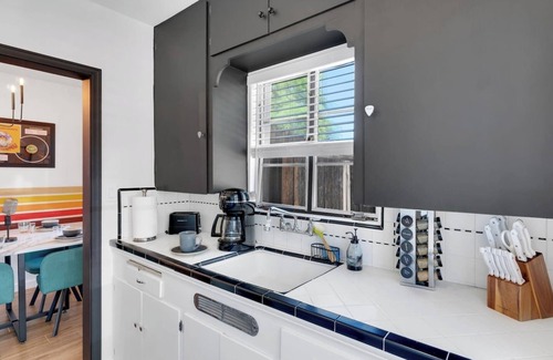 Palo Verde House | Pet-Friendly Casa De RocknRoll Tucson with Kitchen Access