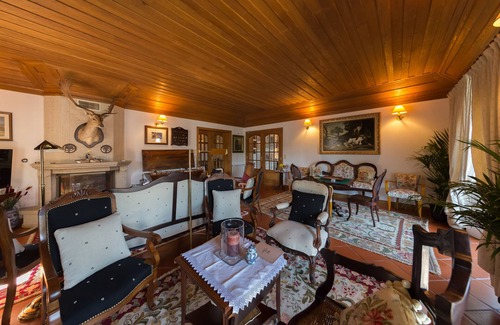 Peso da Regua Bed & Breakfast | Elegant Casa de São Domingos: 4-Star Retreat with Spa & Pool
