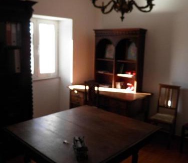 Sardoal House | Stay at Casa de São José: Pet-Friendly Retreat Awaits