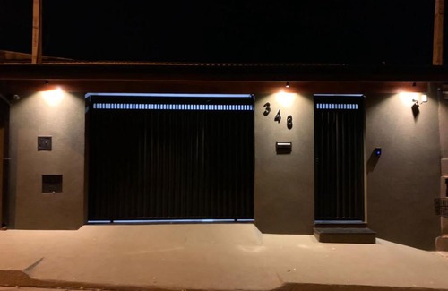 Olimpia House | Pet-Friendly Casa de Temporada do Spa with Hot Tub & Breakfast
