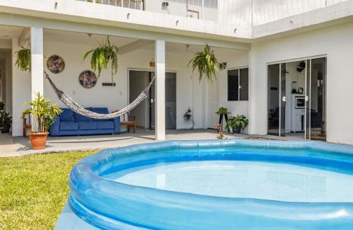 Palhoca House | Family-Friendly Retreat at Casa de Temporada - Térreo