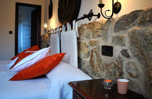 Muxia House | Casa de Trillo: Guest Rated 9.6 with Spa and Family Amenities