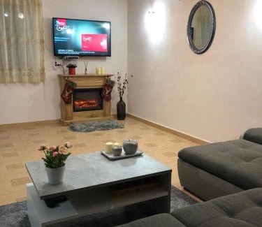 Orsova House | Oceanfront Retreat at Casa de Vacanță Daniel - Rated 9.2/10