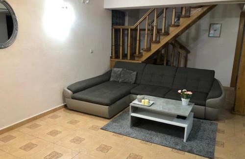 Orsova House | Oceanfront Retreat at Casa de Vacanță Daniel - Rated 9.2/10