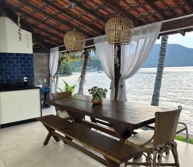 Ilha Grande House | Oceanfront Retreat with Deck in Ilha Grande, Passa Terra