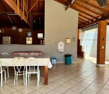 Sao Pedro House | Relaxing Retreat with Pool in São Pedro - Pet Friendly