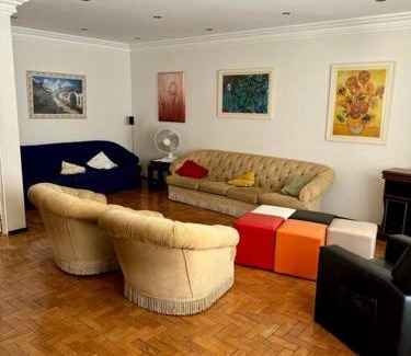 Sao Pedro House | Relaxing Retreat with Pool in São Pedro - Pet Friendly