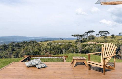 Alfredo Wagner Apartment | Discover Casa de Vidro: 4-Star Pet-Friendly Retreat