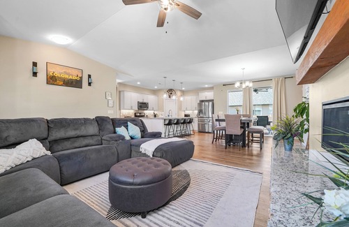 Grand Junction House | Casa de Vista-Grand Junction Stay with Stunning Mountain Views