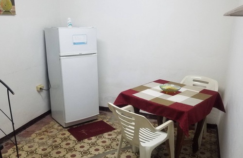 El Vedado Apartment | Discover Casa de Yul: Pet-Friendly Stay with Spa & Breakfast