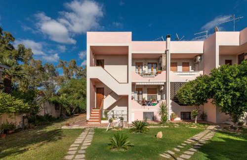 Capitana Apartment | Casa Dea72: Family-Friendly Retreat with Stellar Reviews