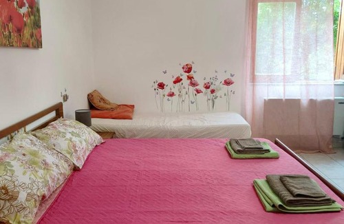 Olbia House | Family-Friendly Stay at Casa dei Giunchi with Kitchen Access