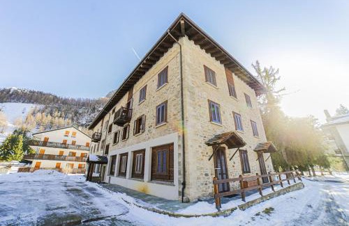 Tache Apartment | Casa dei Larici 300m from Piste